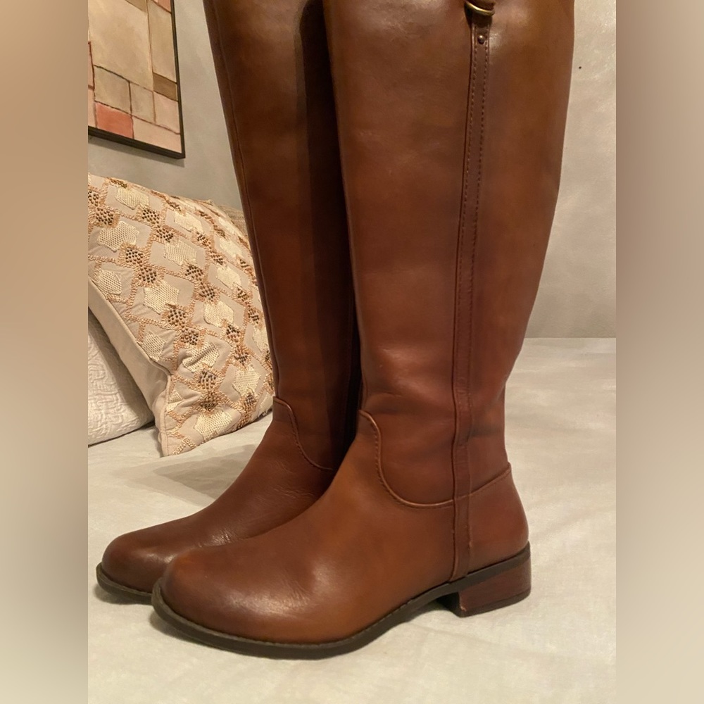 Brown leather Gianni Bini Riding Boots